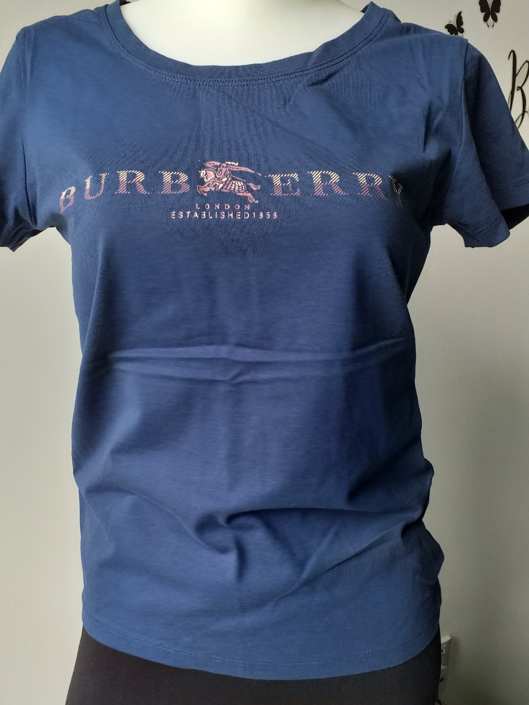 burberry tee shirt womens