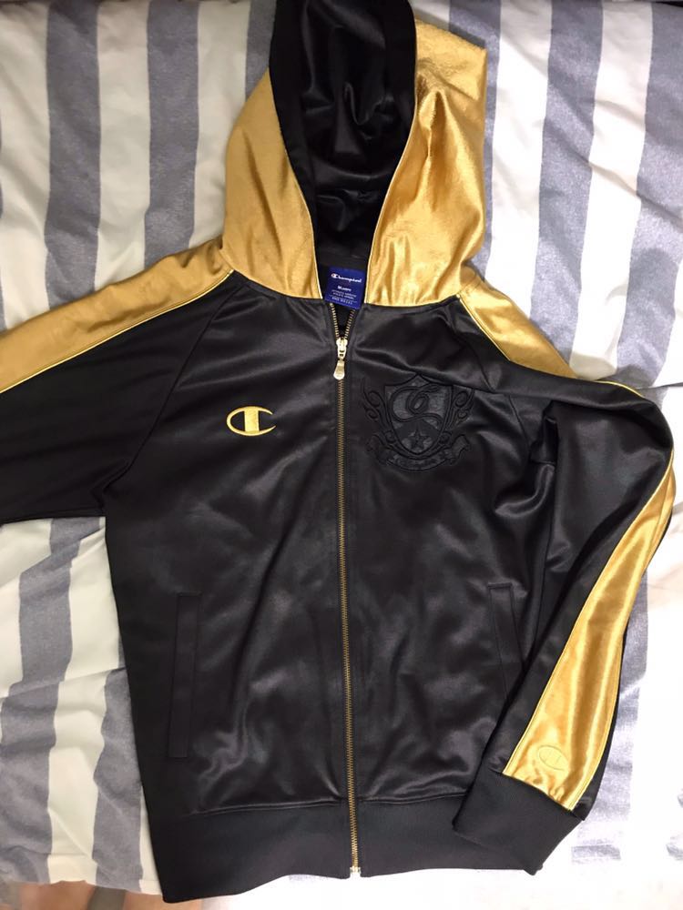 Gold hot sale champion coat