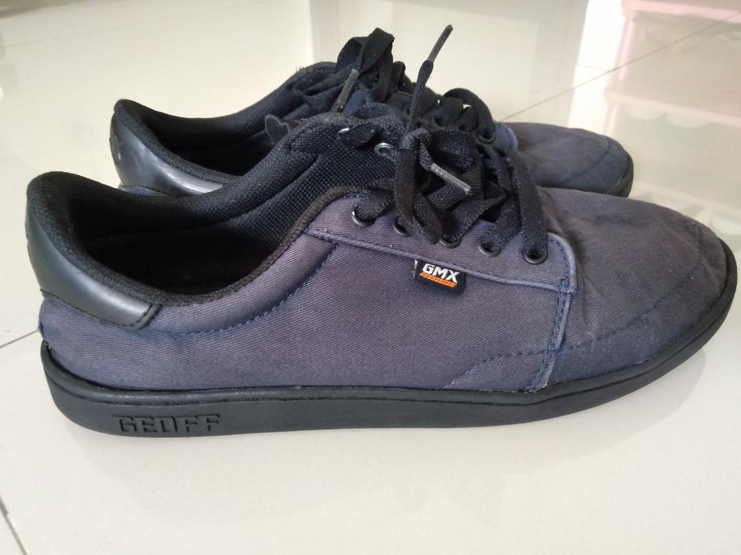 Geoff Max Gmx Sepatu Pria Fesyen Pria Sepatu Sneakers Di Carousell