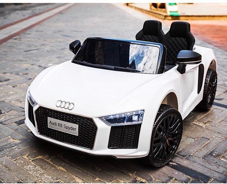 white audi kids car