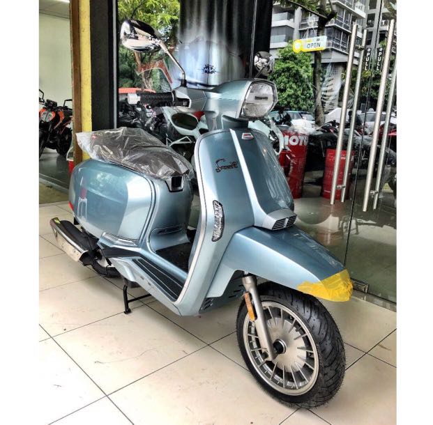 Lambretta V200 Special Motorcycles Motorcycles For Sale Class 2b On Carousell