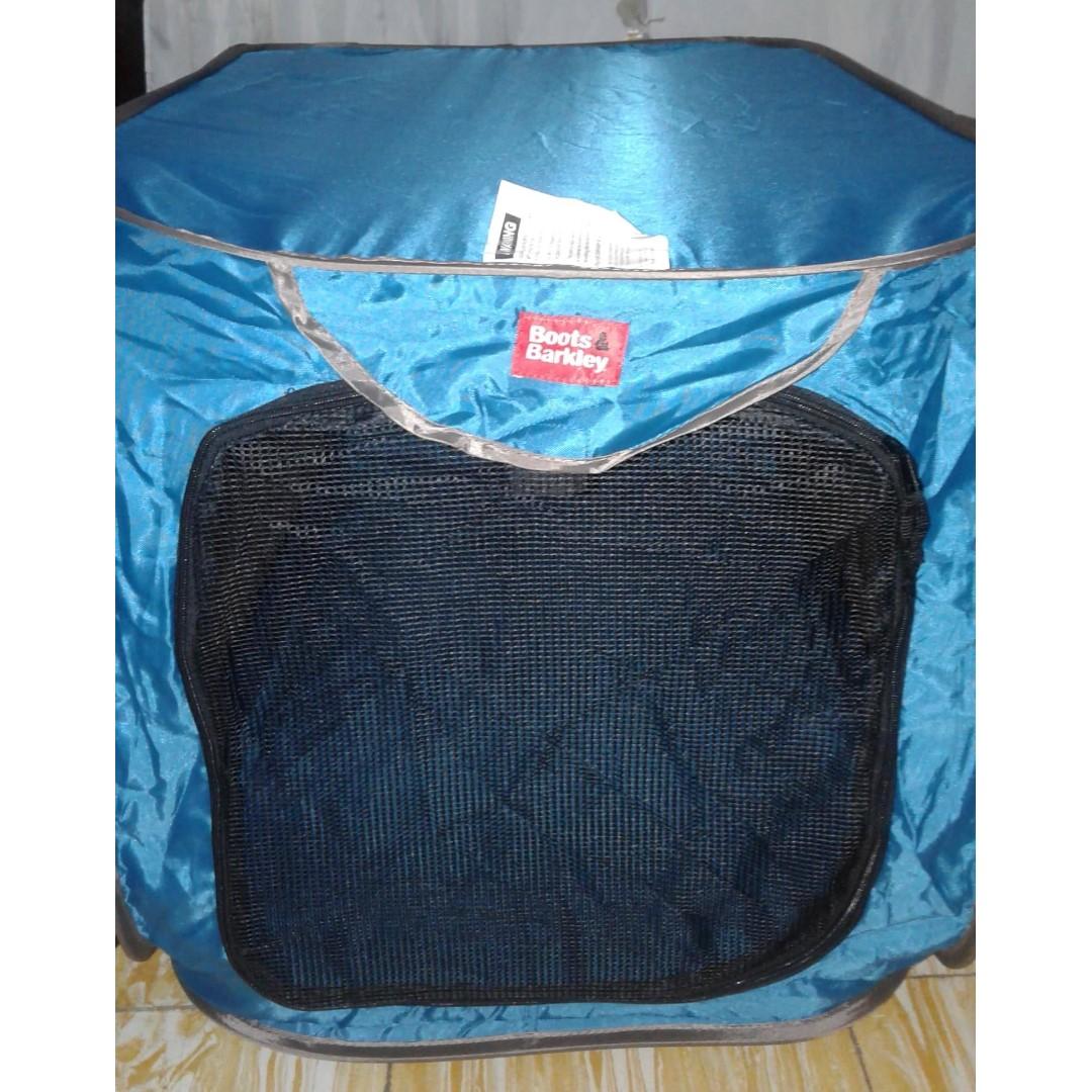 Boots and barkley pop up kennel discount