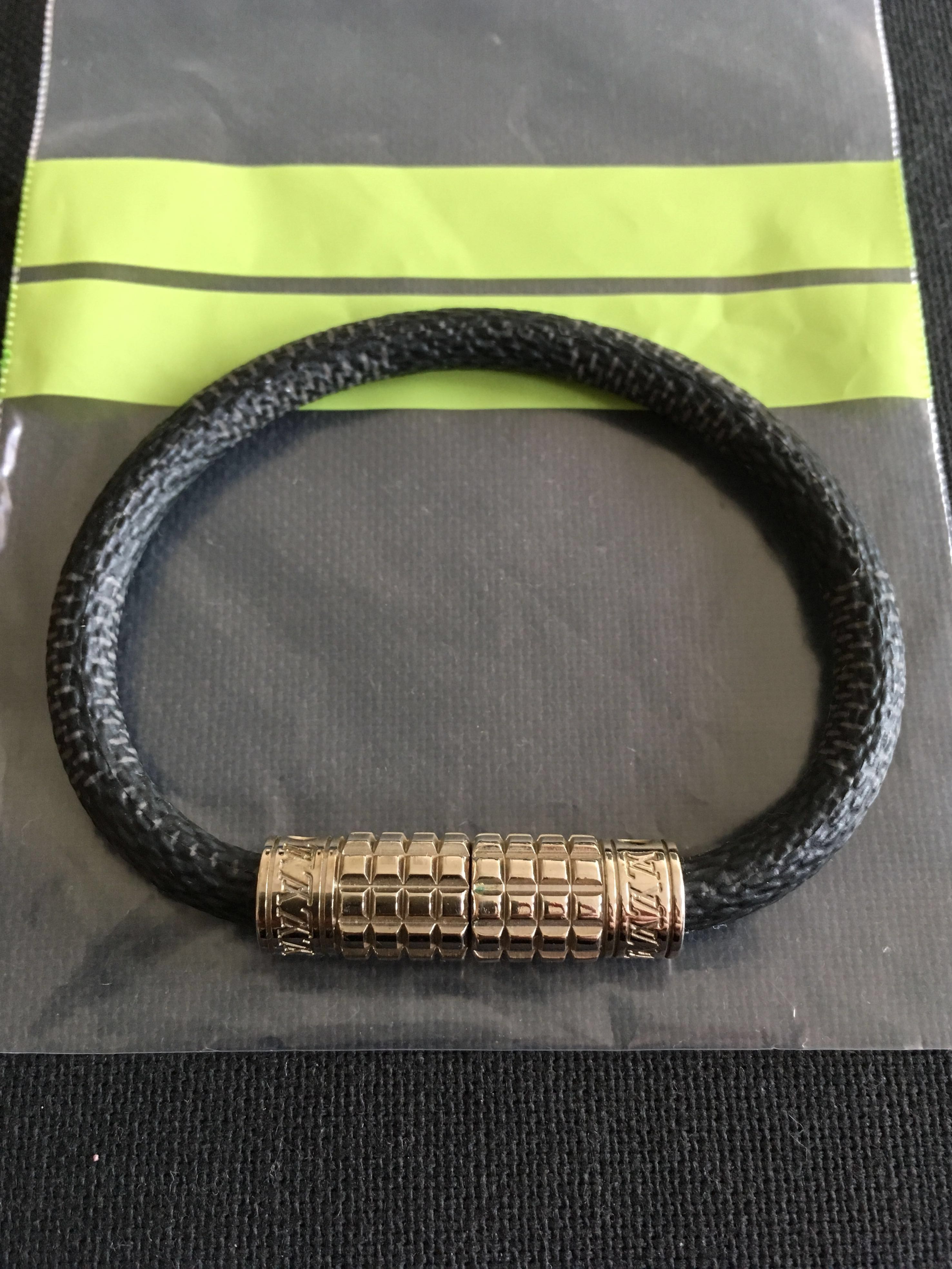 Louis Vuitton Digit Bracelet in Damier Graphite 19cm