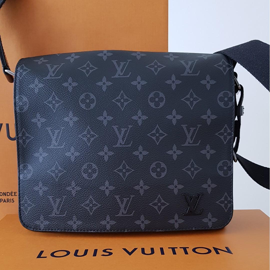 Louis Vuitton, Bags, Auth Louis Vuitton Monogram Eclipse District Pm  M4400 Mens Shoulder Bag