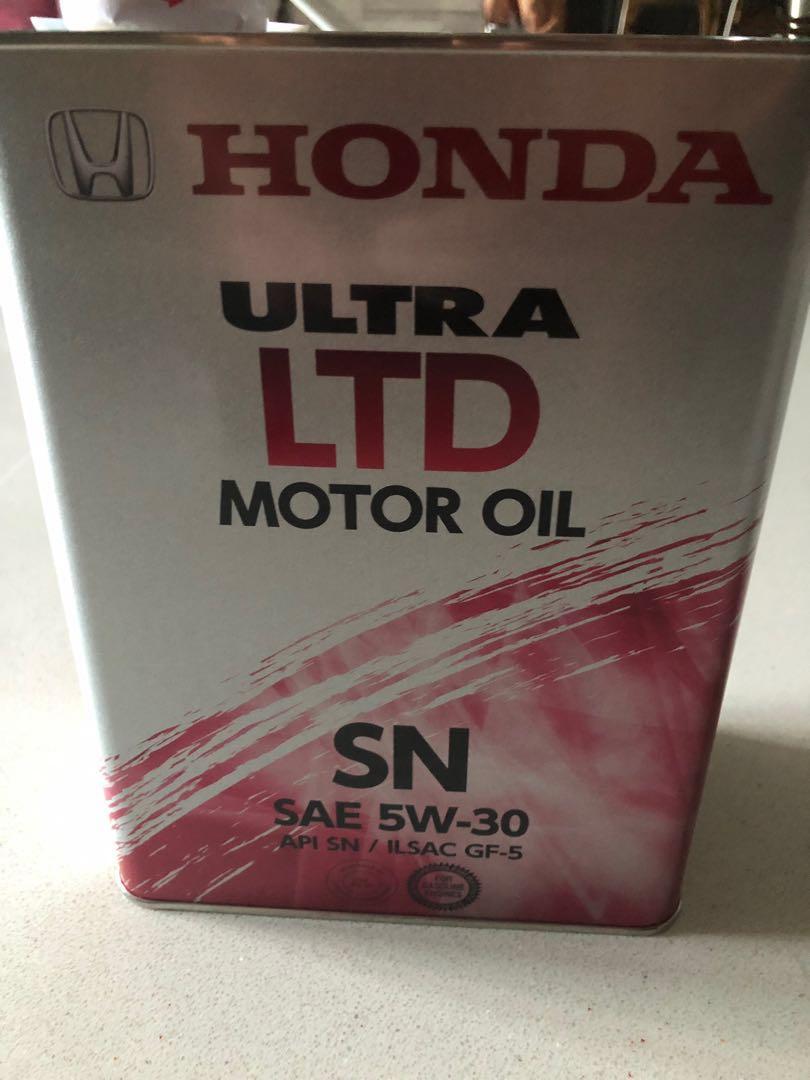 Original Honda 5w-30 engine oil, Car Accessories, Accessories on Carousell