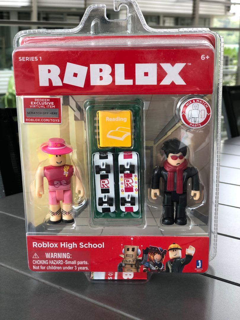 Roblox High School Toys Games Bricks Figurines On - roblox highschool lunch lady toys games bricks