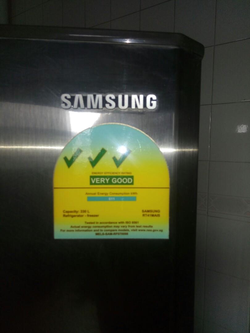 Samsung fridge..175cm.. height.. 70cm width, Furniture & Home Living