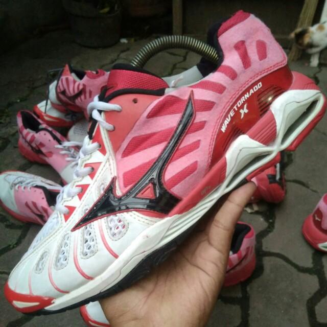 Mizuno wave papillary tornado x rosa