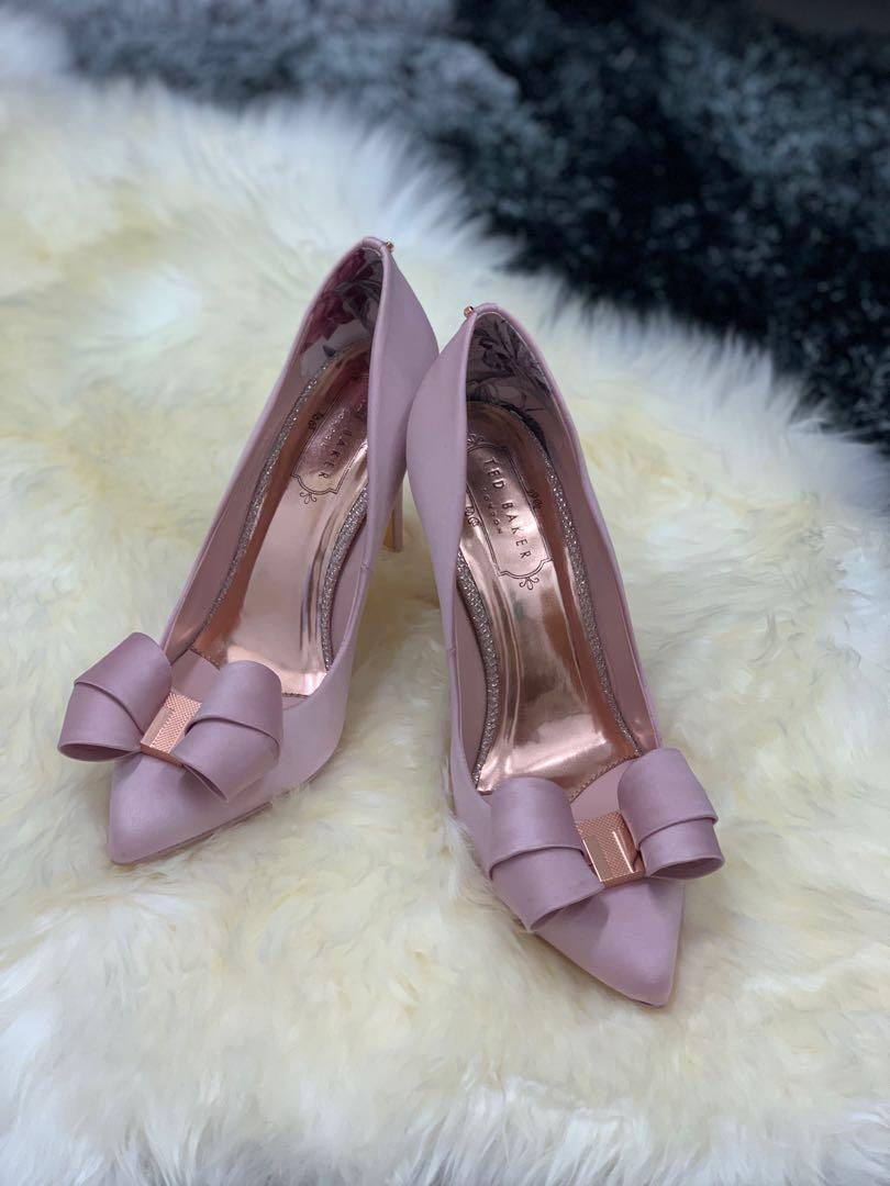 Skalett discount ted baker
