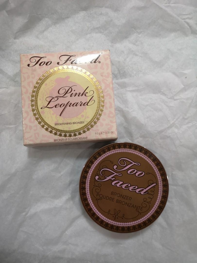 Too Faced Pink Leopard Brightening Bronzer (Category: Face Care) located in Quezon City. Submitted by boughtthewrongmodel (Listing ID 221267631, Image 1). Description: Too Faced Pink Leopard Brightening Bronzer Very good condition, lightly used.