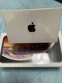 Brand new iphone xs max space gray 256 GB