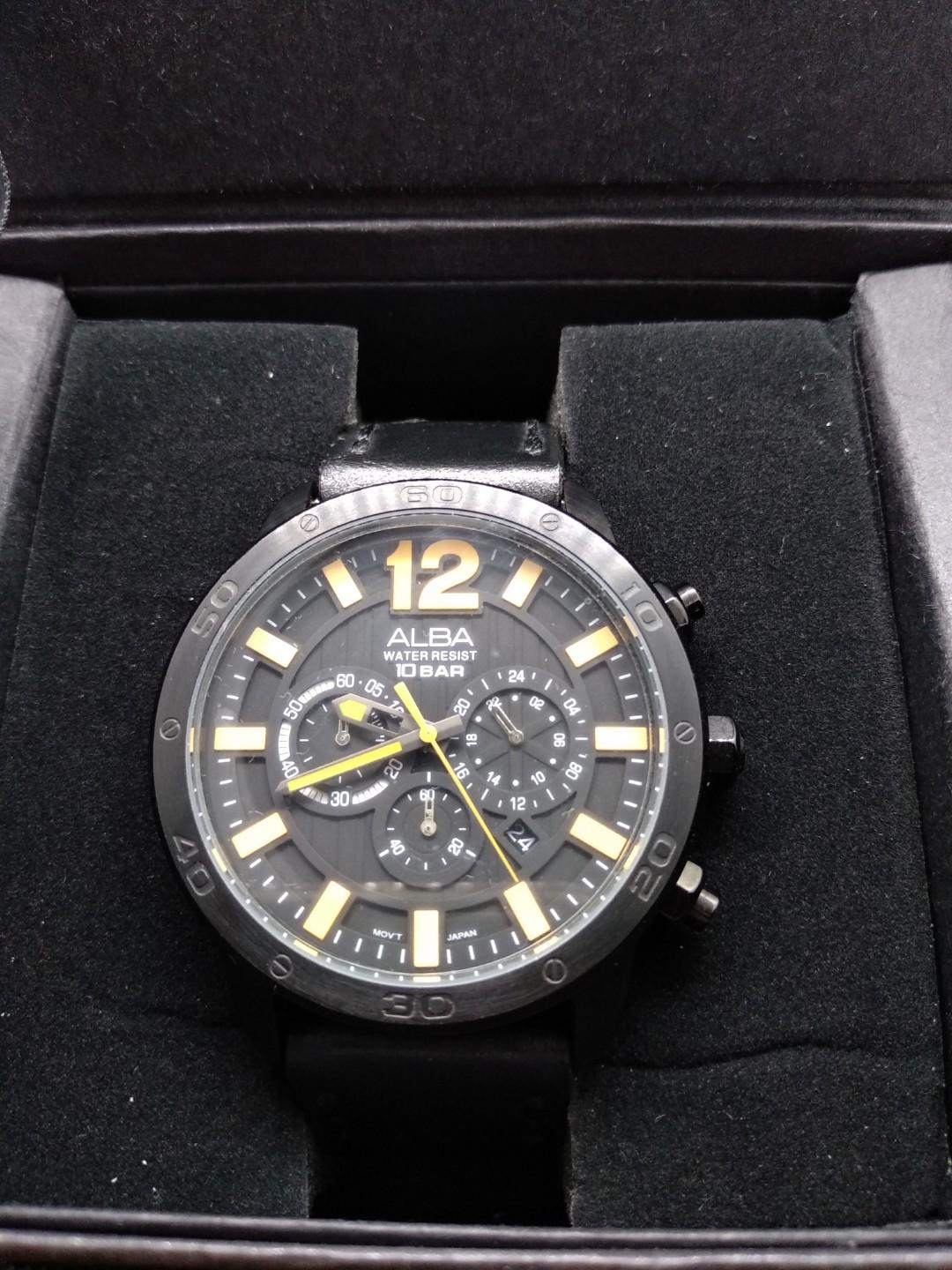 Alba VD53-X193 chronograph, Men's Fashion, Watches & Accessories, Watches  on Carousell