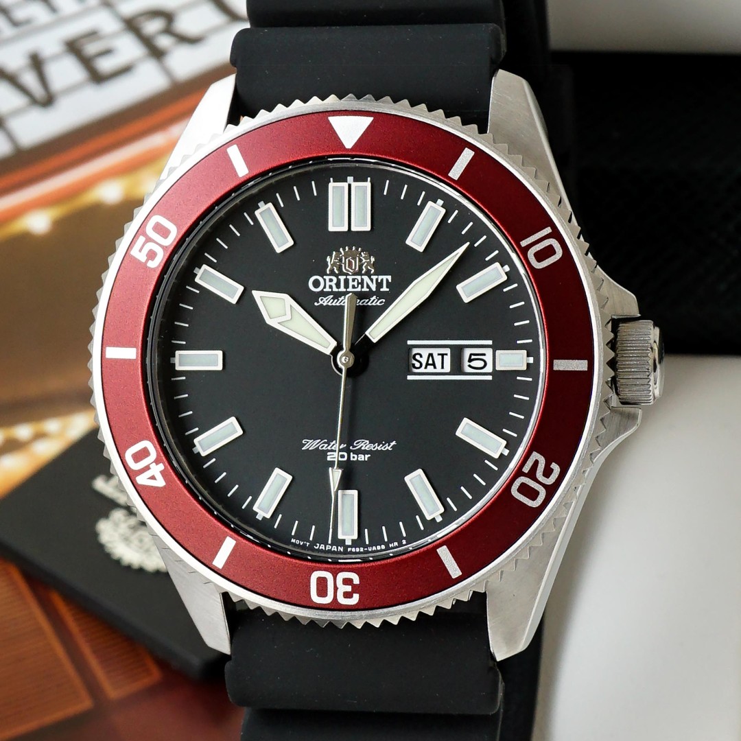 BNIB Orient Mako III