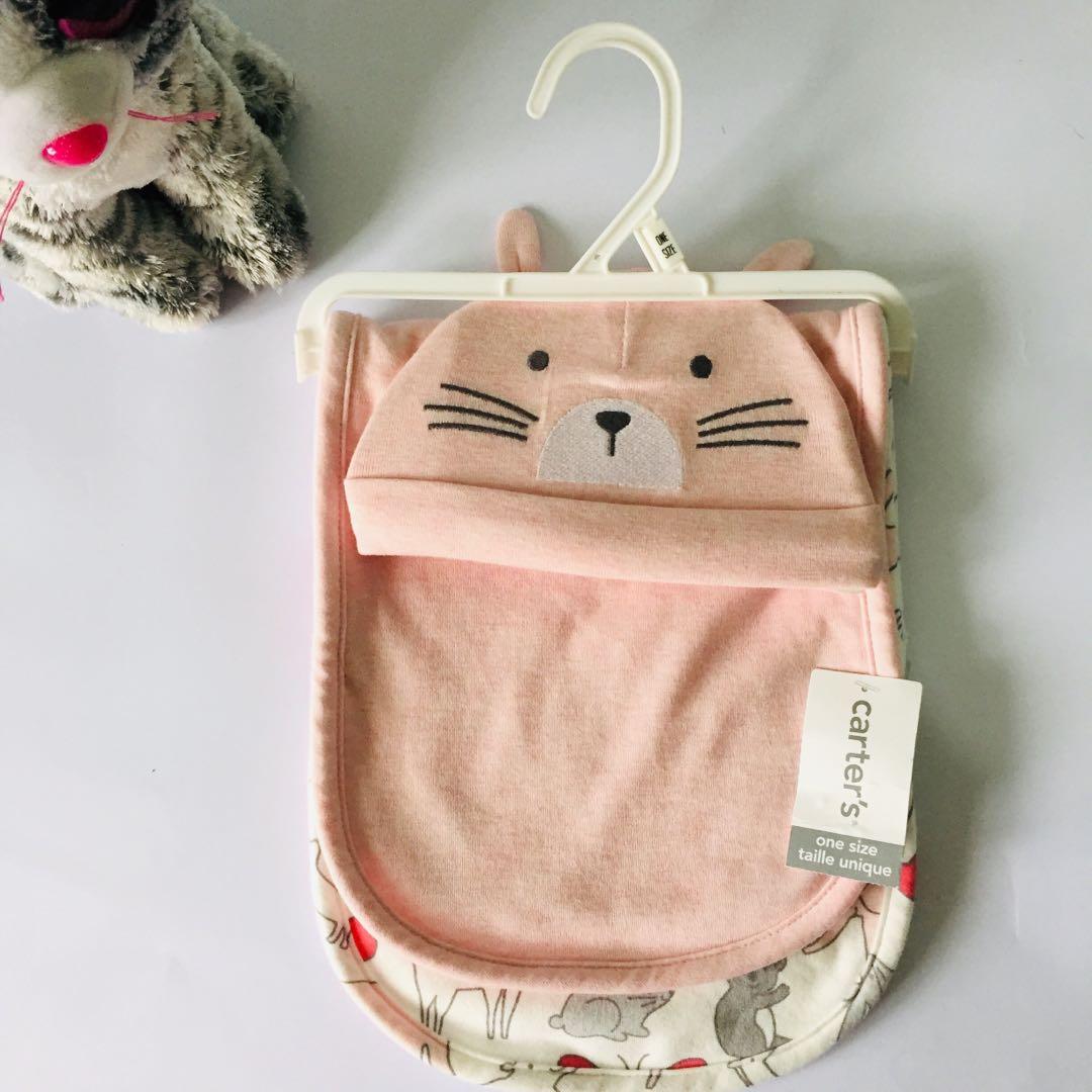 Carter’s 3-piece Burp Cloth and Hat Set Authentic (Category: Changing Mats & Accessories) located in Quezon City. Submitted by applebits (Listing ID 221436263, Image 1). Description: ☘️Perfect for a baby gift set ☘️so soft and adorable for your little one! ☘️with bound edge ☘️hat is embroidered with 3D ears ☘️AUTHENTIC CARTER’S, bought abroad ☘️Original price: $6.99.