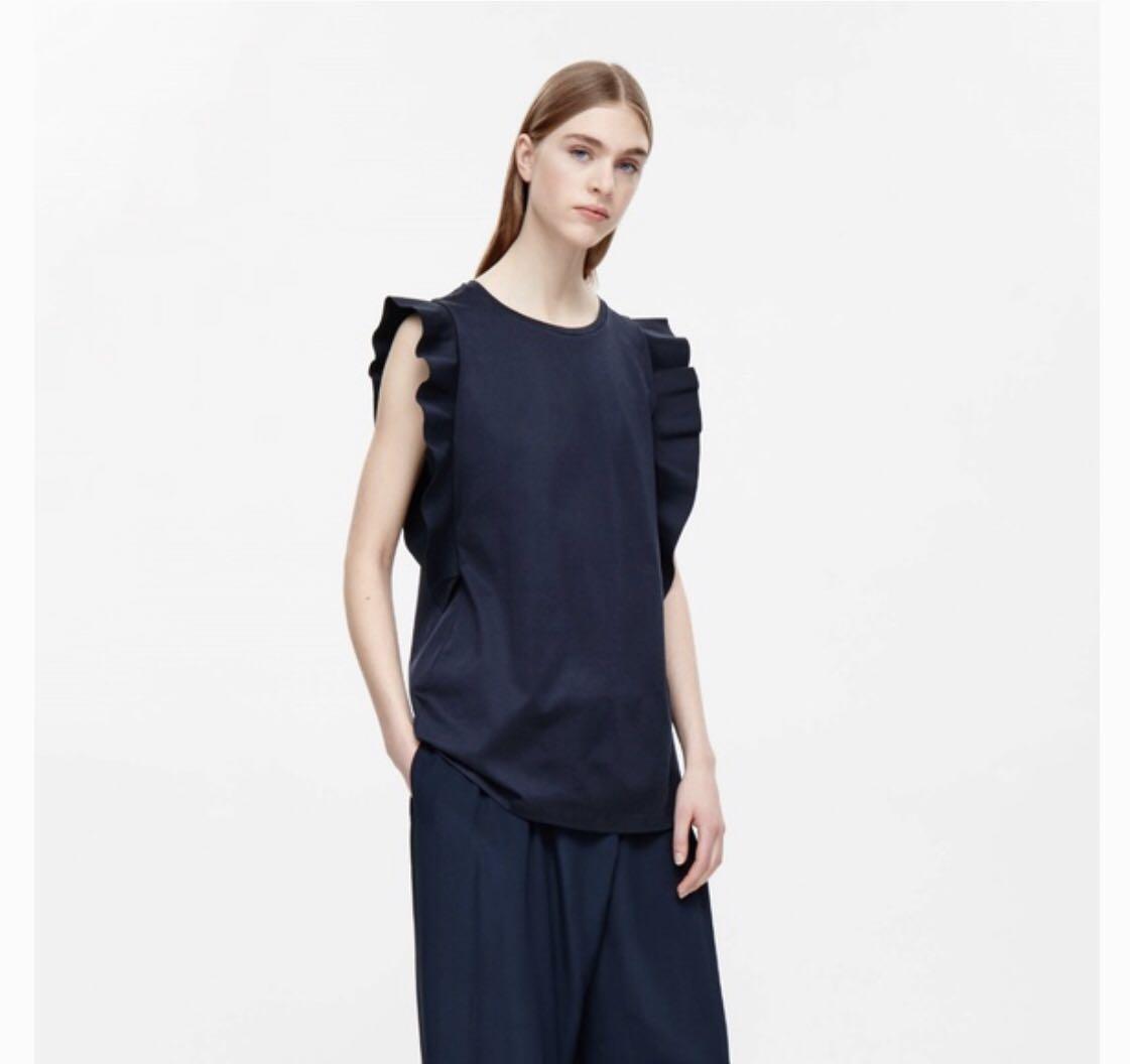 navy ruffle sleeve top
