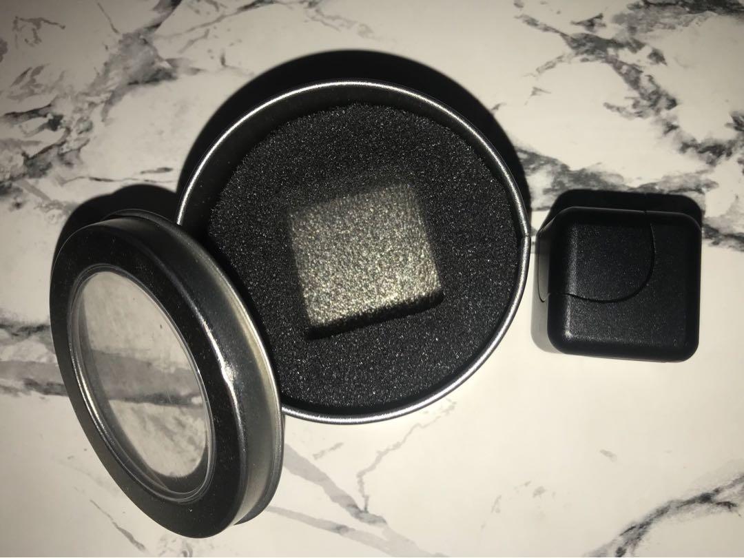 fidget spinner/cube (Category: Board Games & Puzzles) located in Quezon City. Submitted by shandre10 (Listing ID 163264986, Image 1). Description: i don’t know how to describe it but it’s like a spinner in a form of a cube (: CHECK BIO FOR DETAILS!.