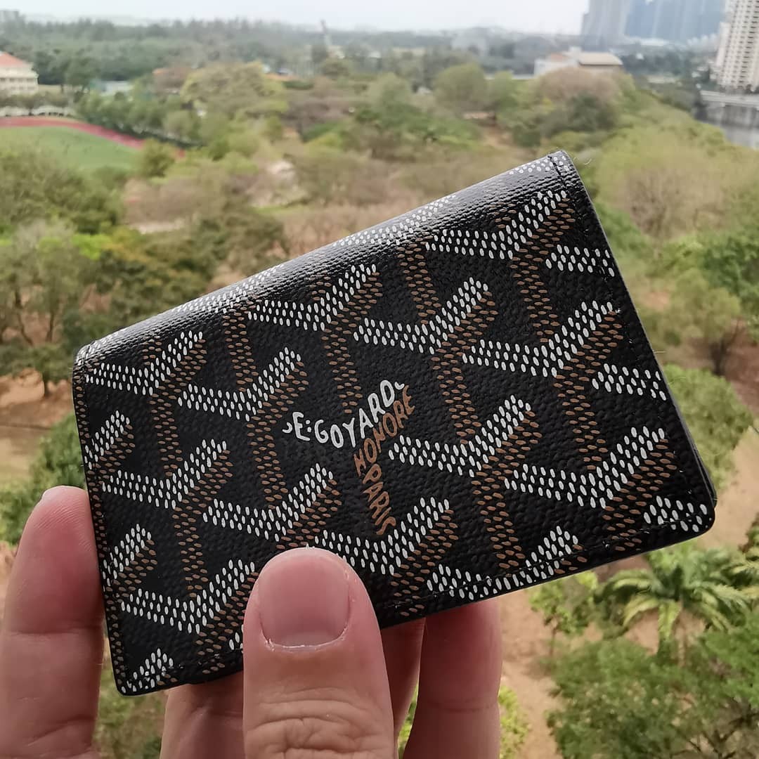 black goyard card holder