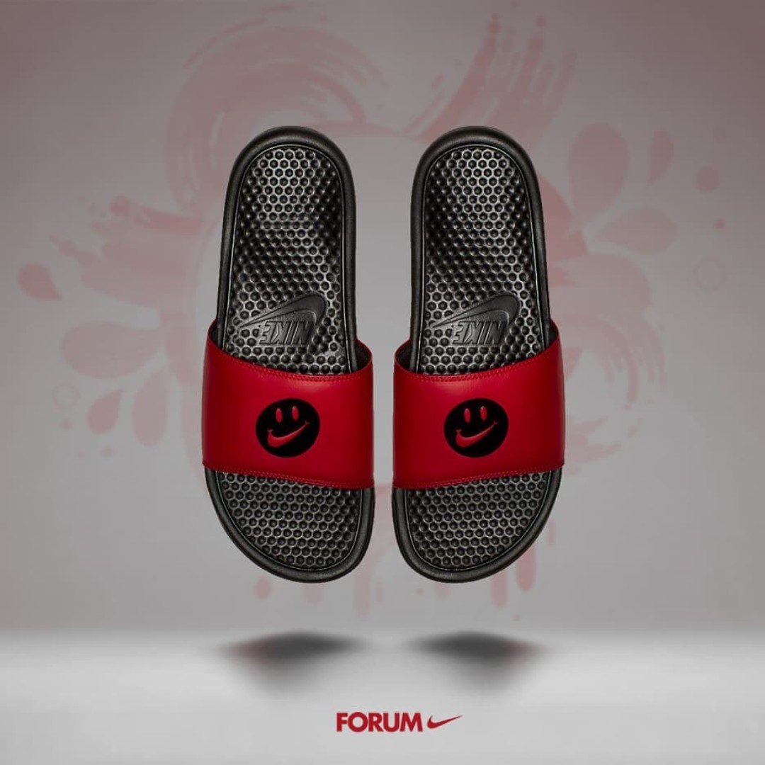Nike slides happy face best sale