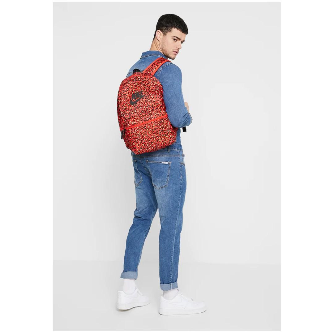 Nike heritage deals animal print backpack