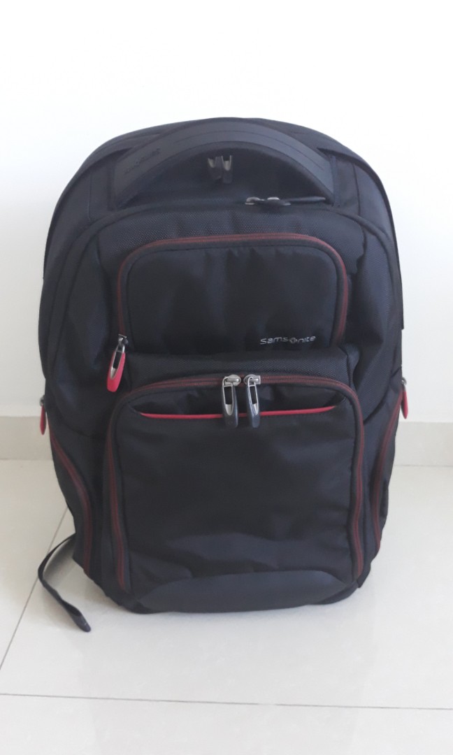 Samsonite torus lp deals backpack vii zip