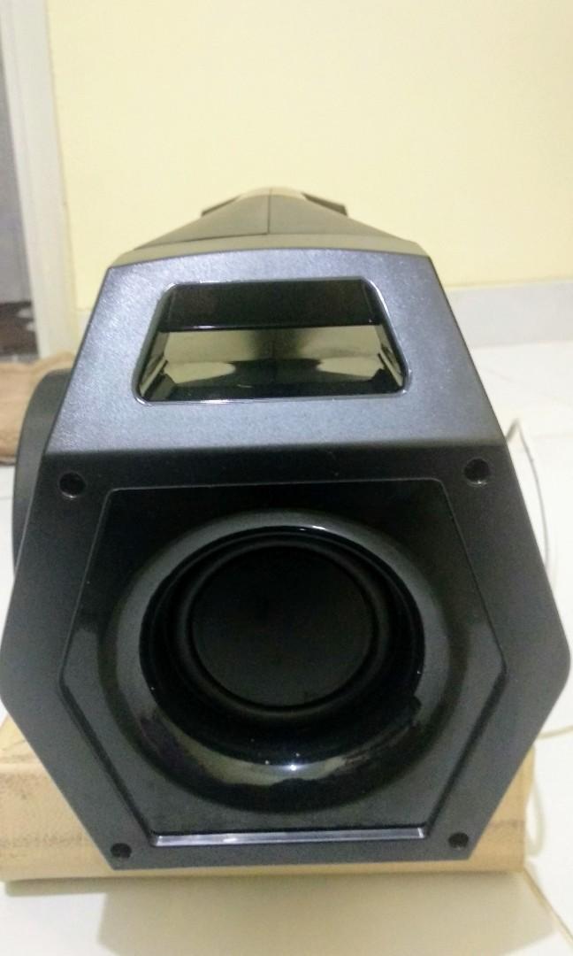 Speaker hotsell advance b300