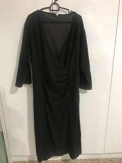 Black Dress, stretchable. #dressforsuccess30