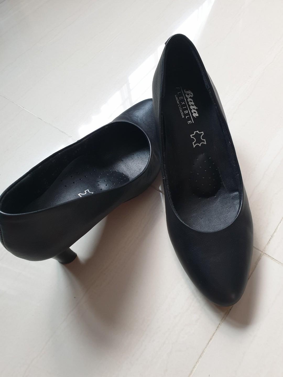 ladies black pump shoes