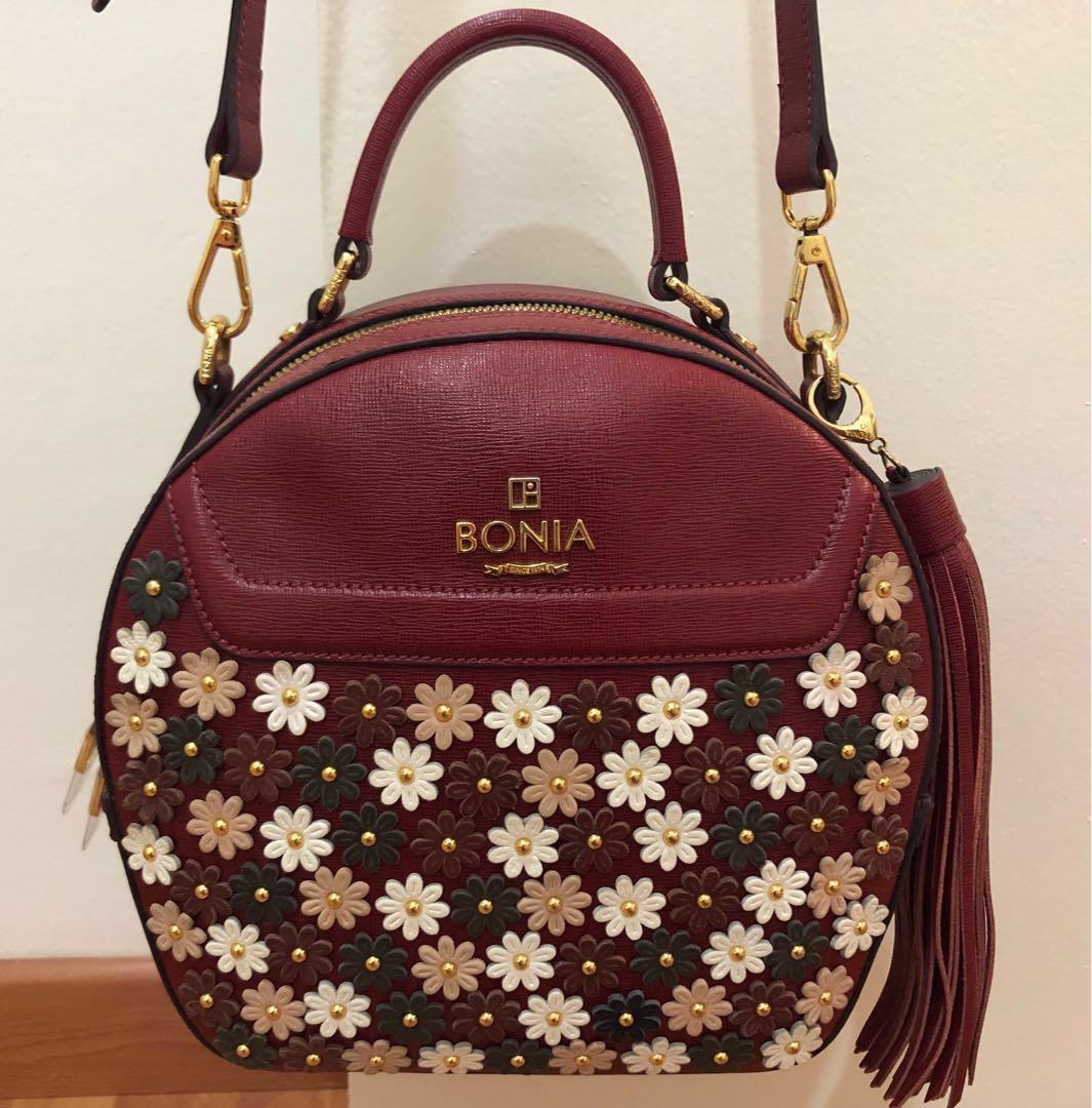 August bag obsession, Sonia & Bucket Bag from BONIA.COM