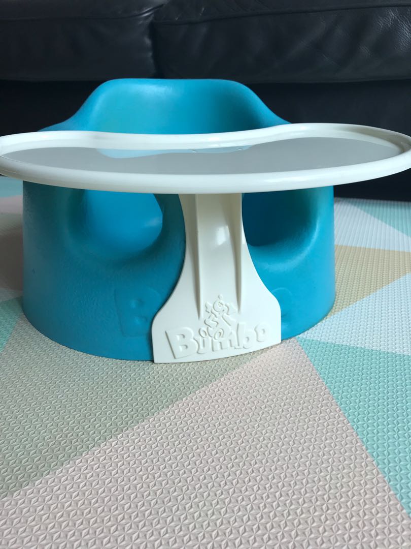 blue bumbo with tray