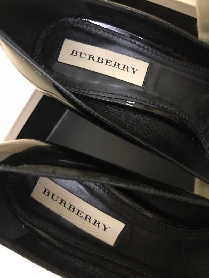 Burberry clearance carrer valencia