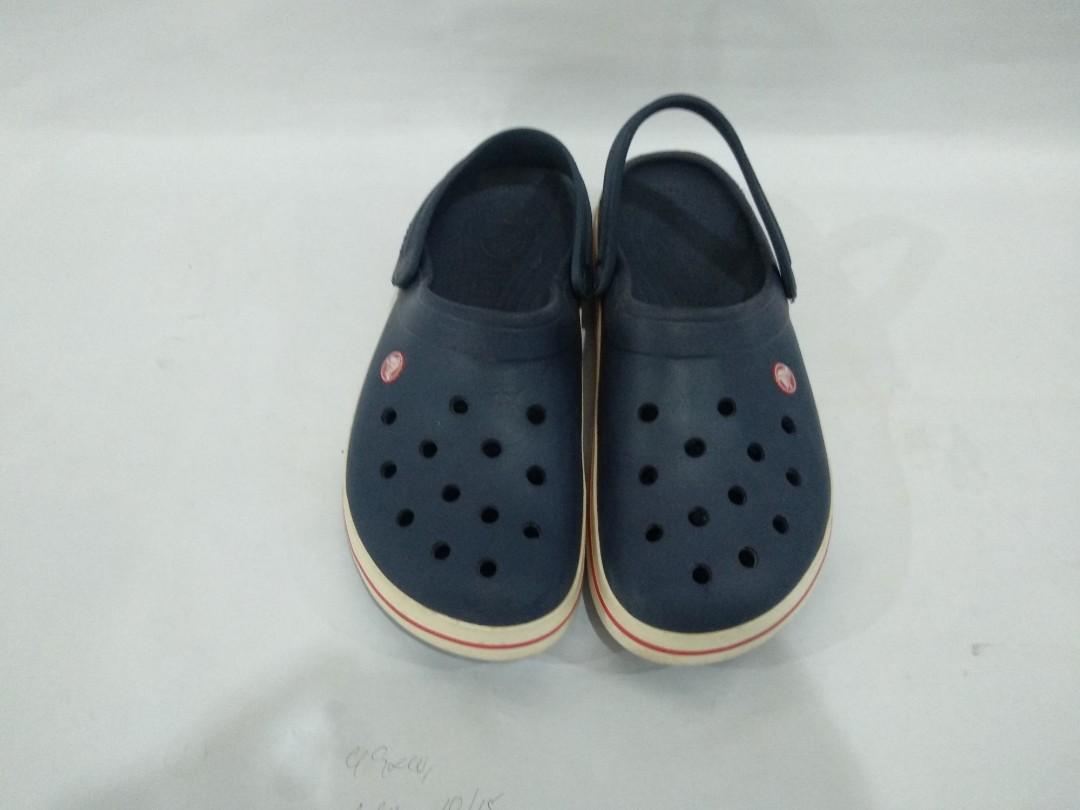Crocs Mexico, Men's Fashion, Footwear, Flipflops and Slides on Carousell