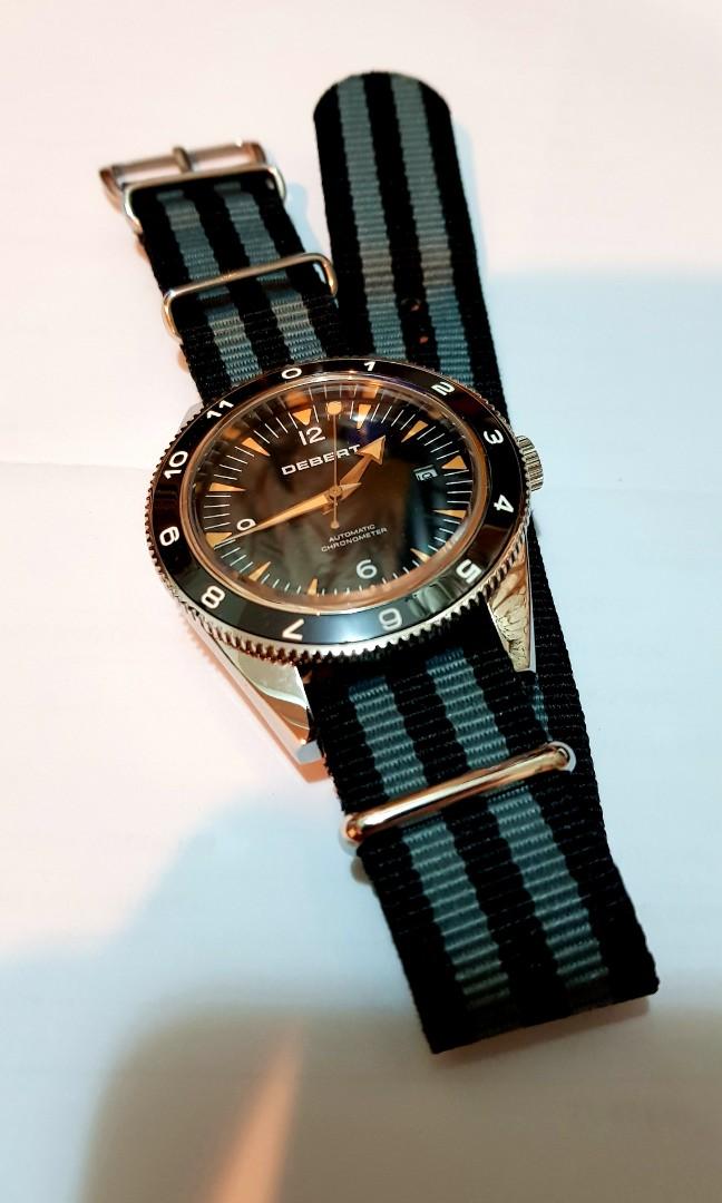 Omega spectre homage deals