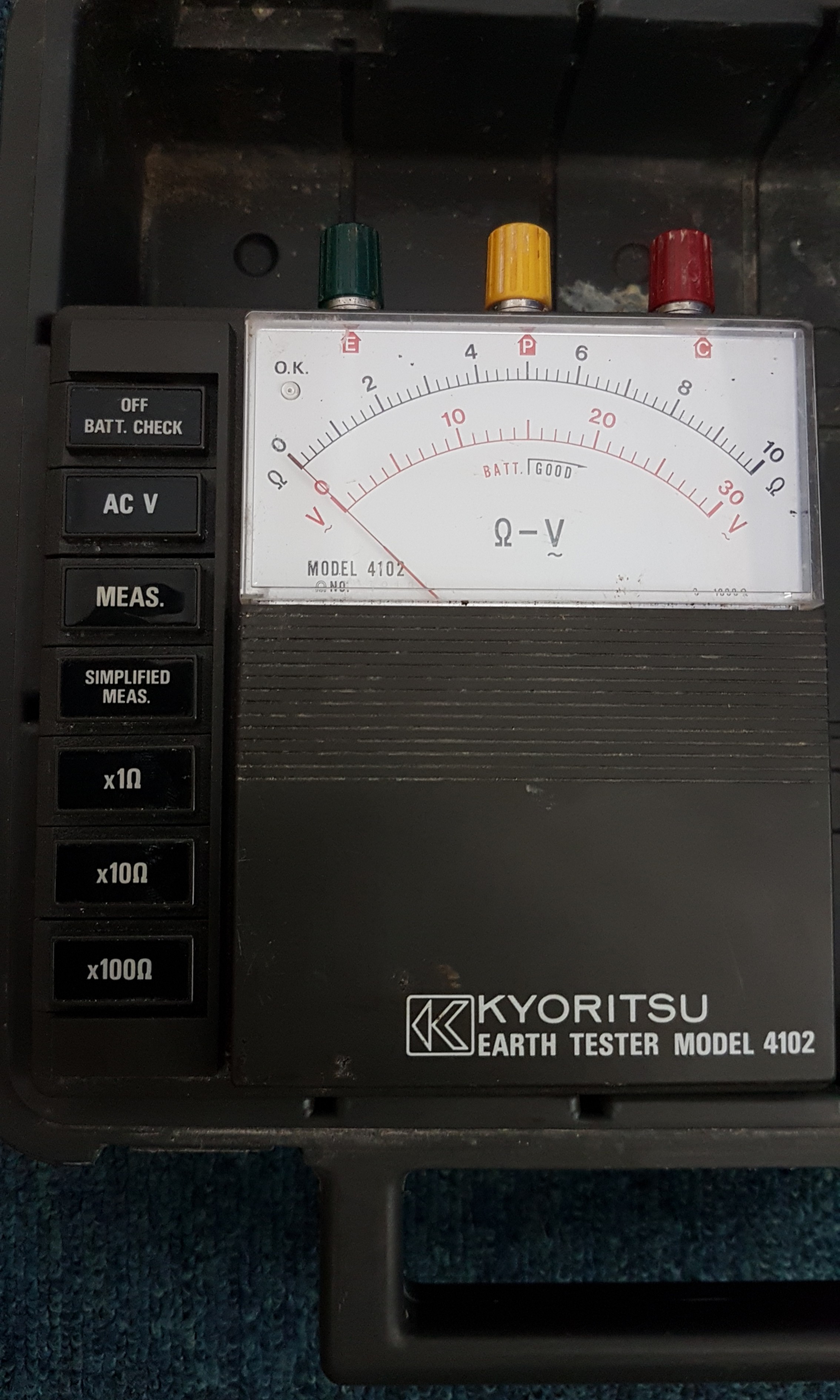 Earth Resistance Tester Model 4102 Kyoritsu, Furniture & Home Living