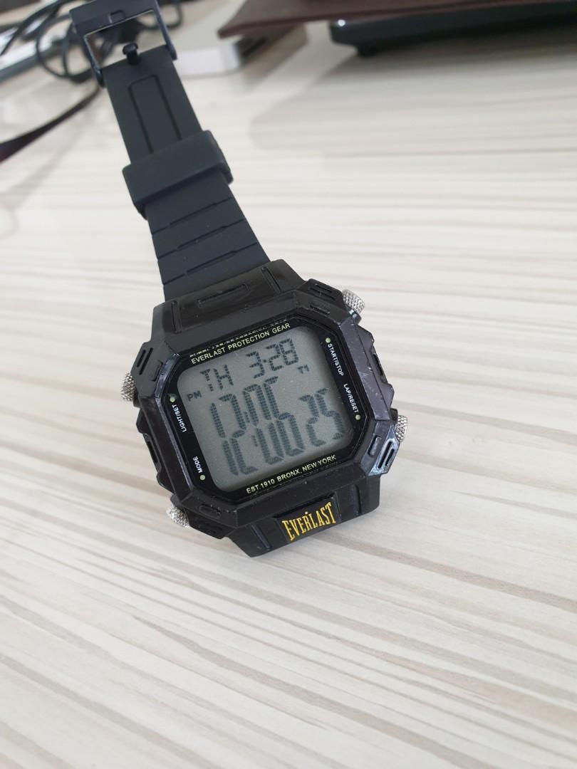 Everlast clearance digital watch