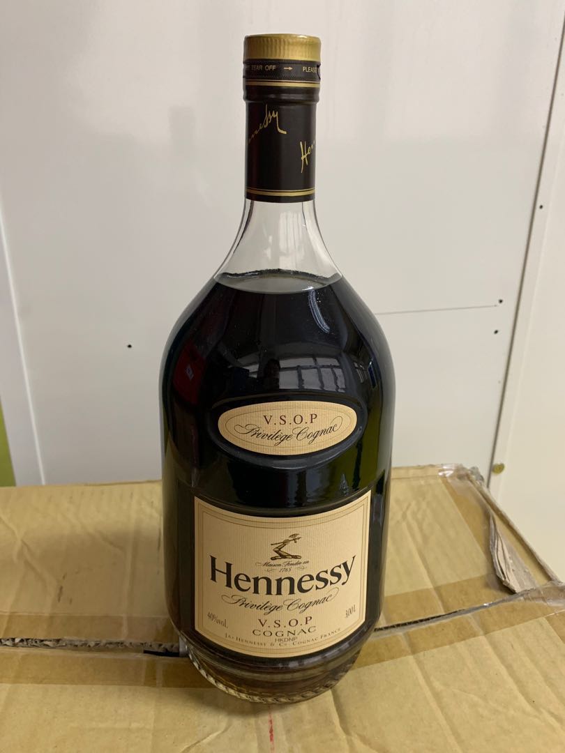 陳年軒尼詩舊酒Hennessy vsop 3000Ml, 嘢食& 嘢飲, 酒精飲料- Carousell