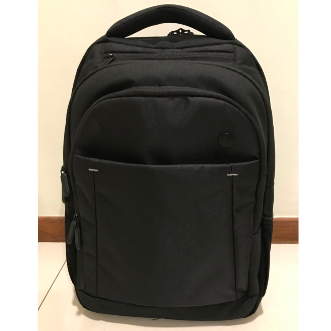 HP 17.3 Business Backpack未使用品