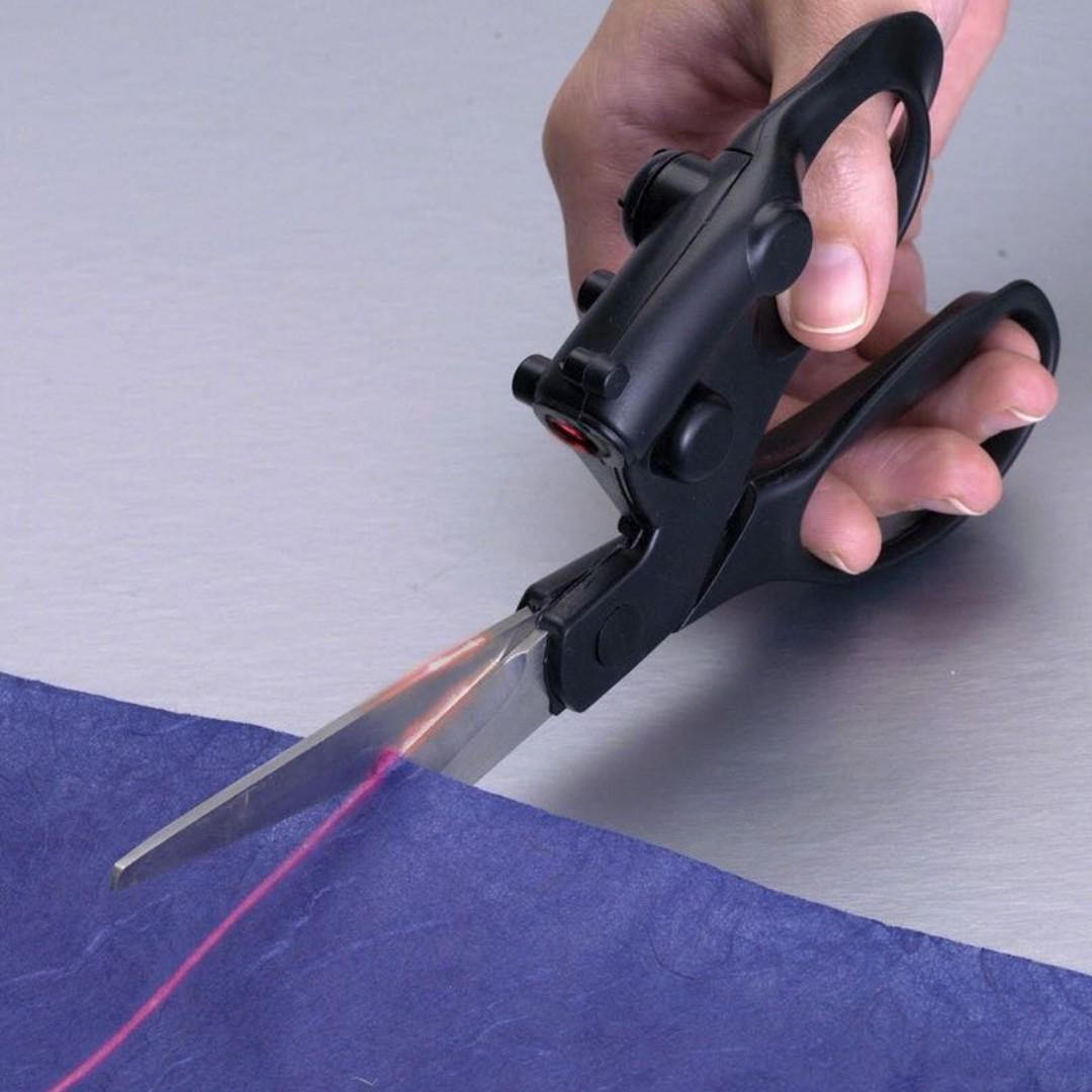 Laser Scissors (Category: Others) located in Shah Alam. Submitted by greenlander (Listing ID 221493400, Image 2). Description: .