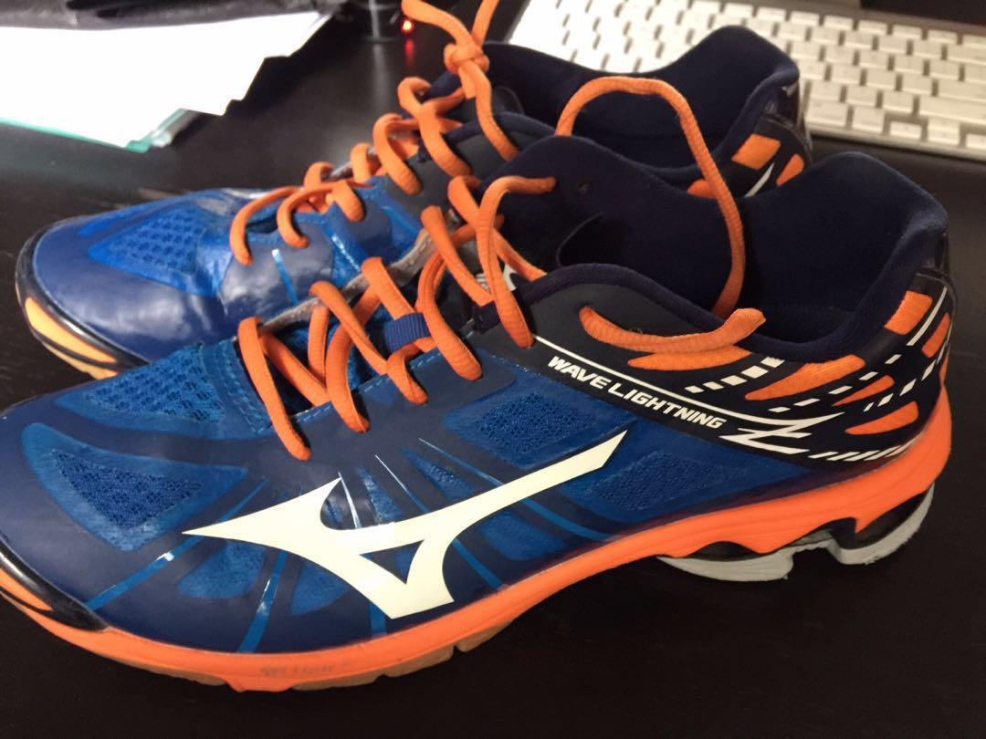 mizuno volley wave lightning z