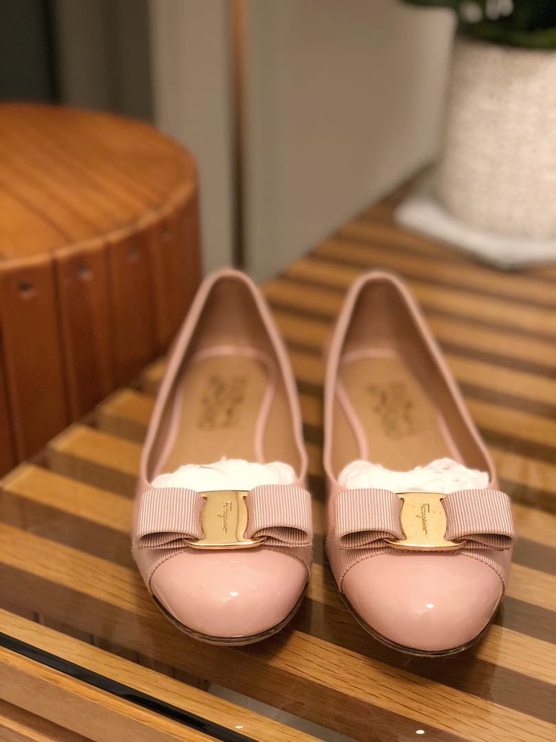 Salvatore ferragamo pink shoes online