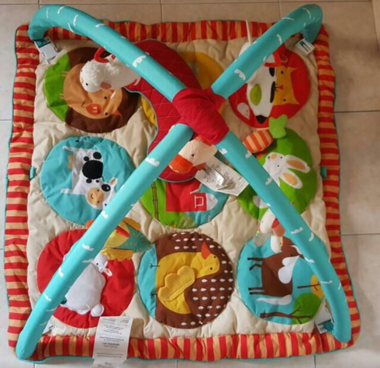 Skiphop Funky Farmyard Activity Gym Playmat Bayi Kanak Kanak