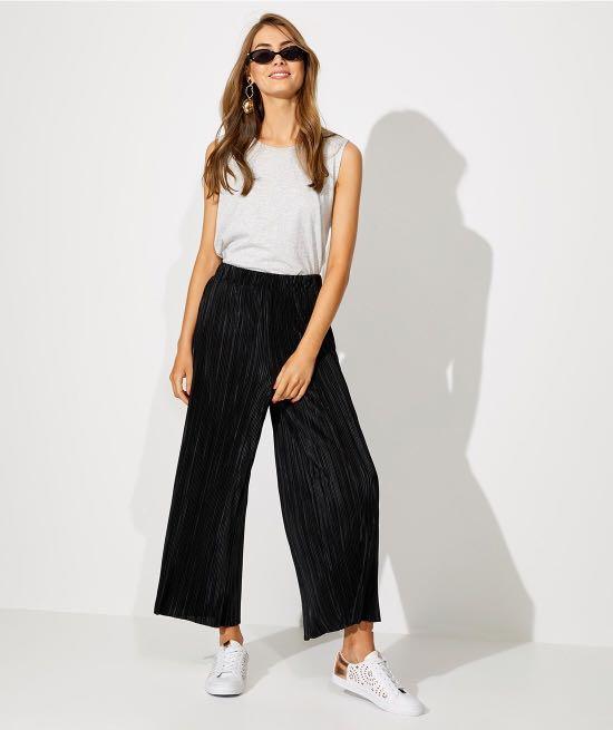 Sportsgirl Black crinkle pants XXS Women s Fashion Clothes on Carousell