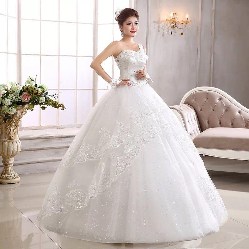 White Glamour Wedding Gown Women S Fashion Clothes Dresses