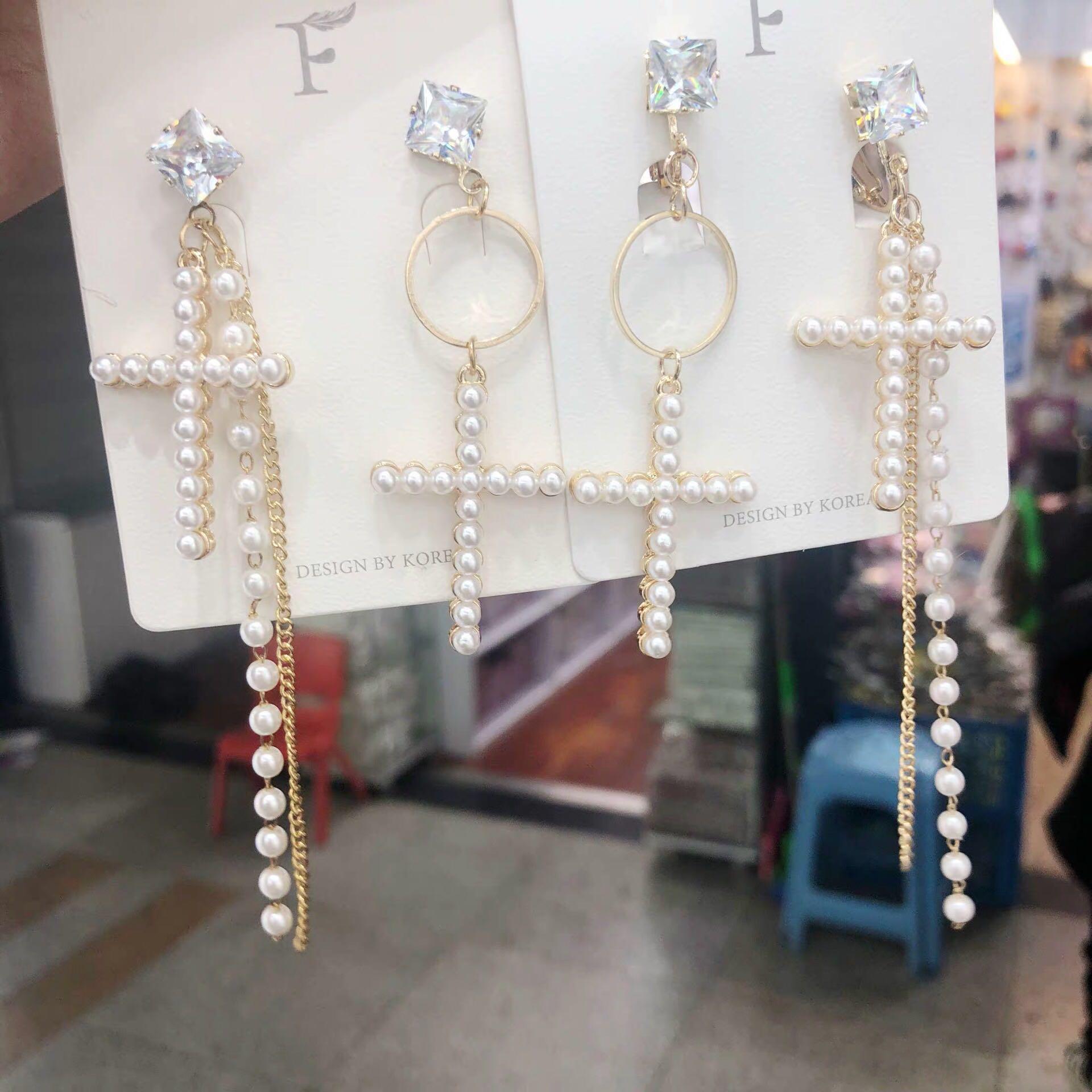 Chain cheap diamond earrings