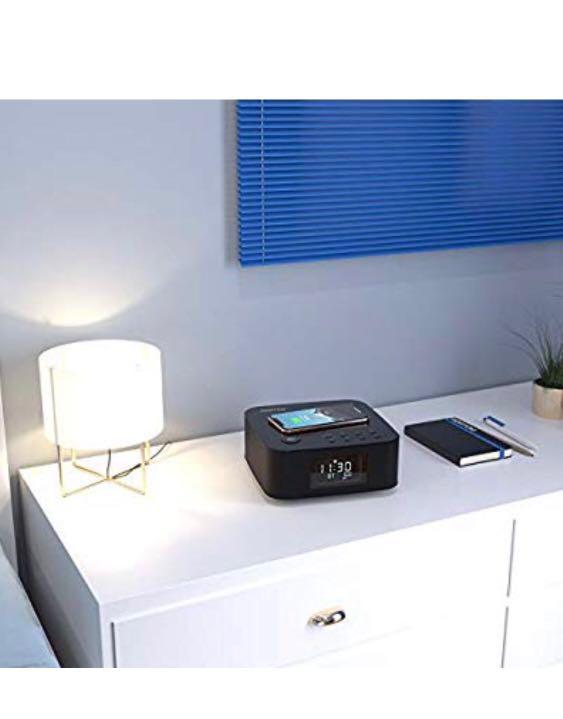 Azatom Speaker Alarm Clock Radio Wireless Charging Mobile Phones