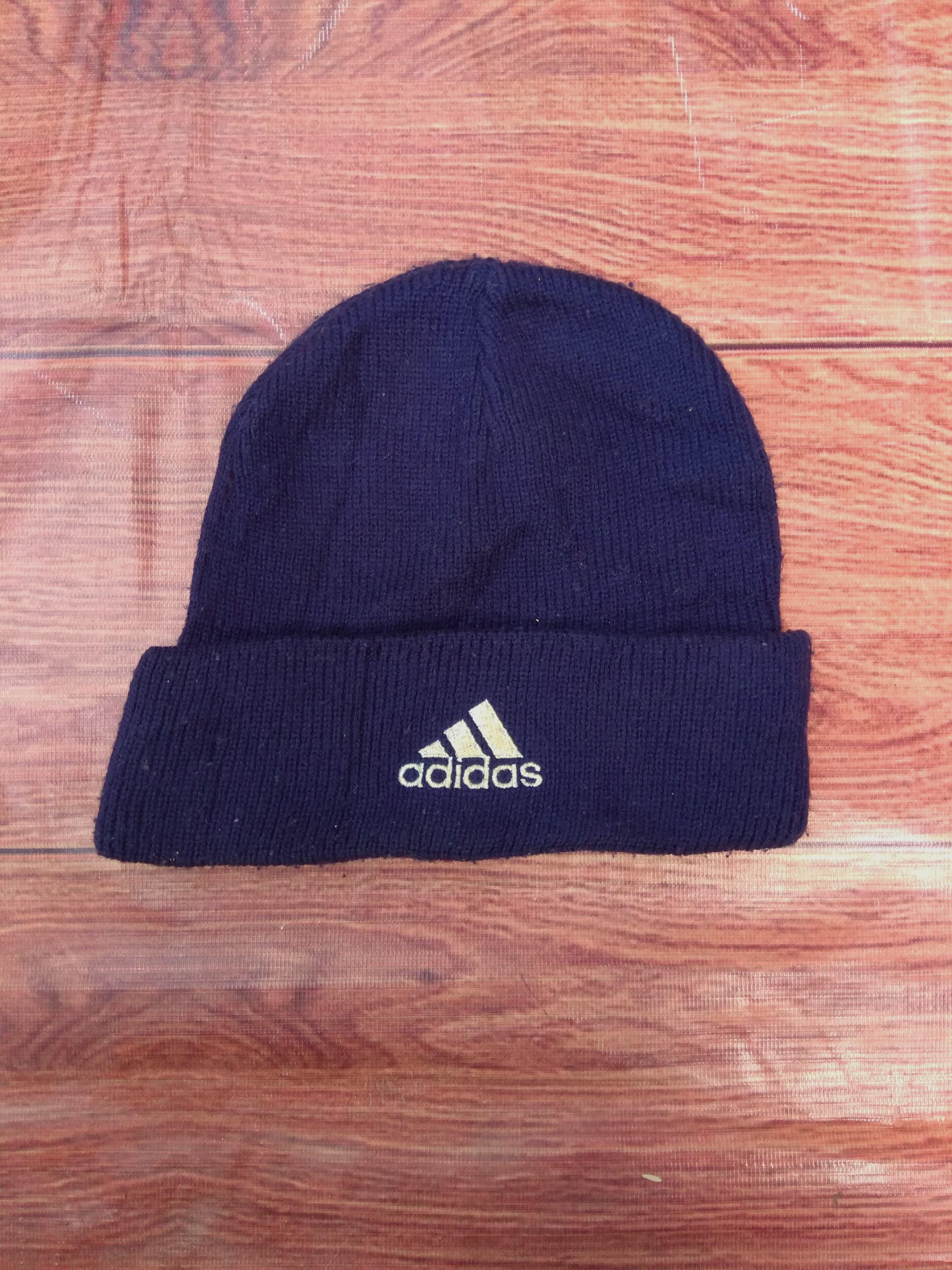Beanie hat ADIDAS, Fesyen Pria 