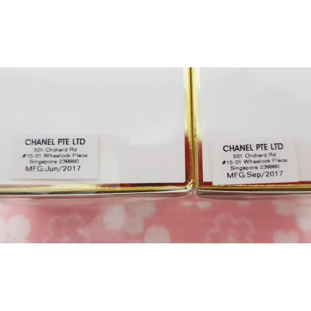 Gold fragments shimmering discount gel