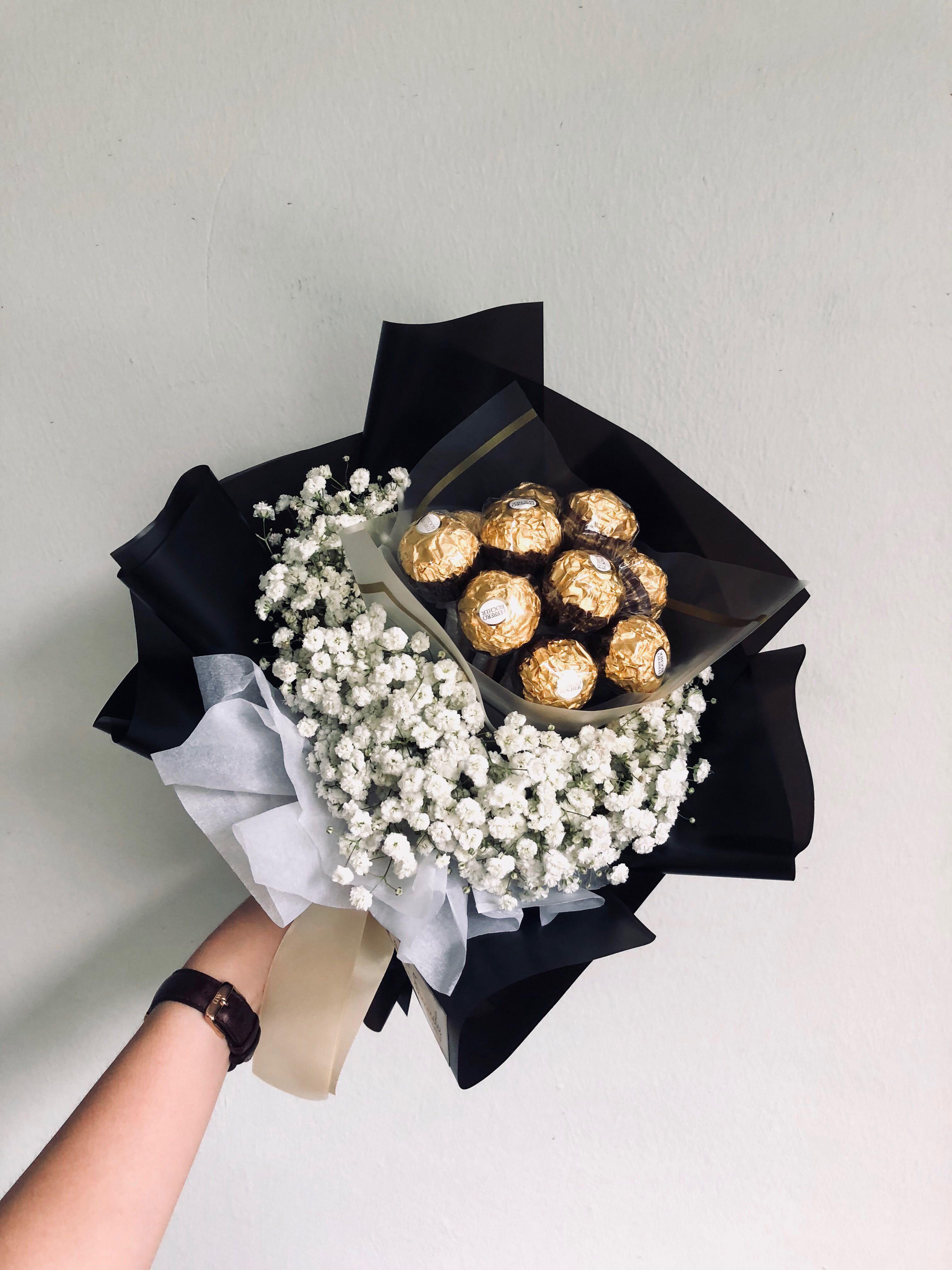 Chocolate Bouquet Ferrero Rocher Bouquet Gardening Flowers Bouquets On Carousell
