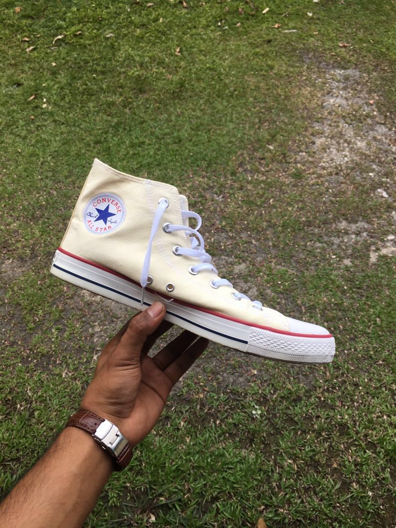 light peach converse