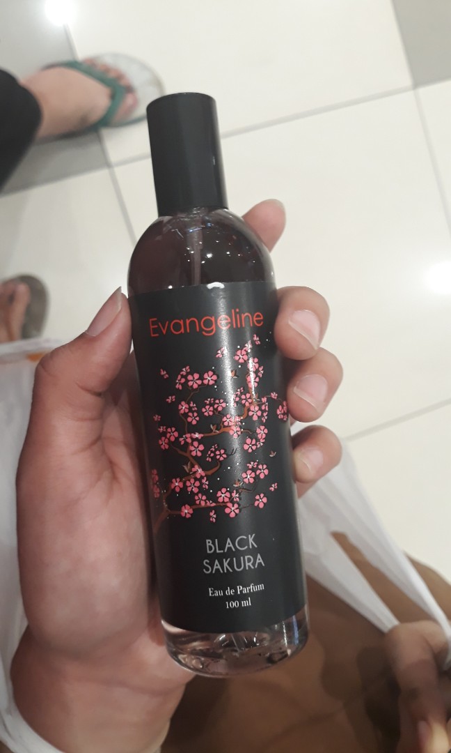 Harga Parfum Evangeline Black Sakura Di Indomaret
