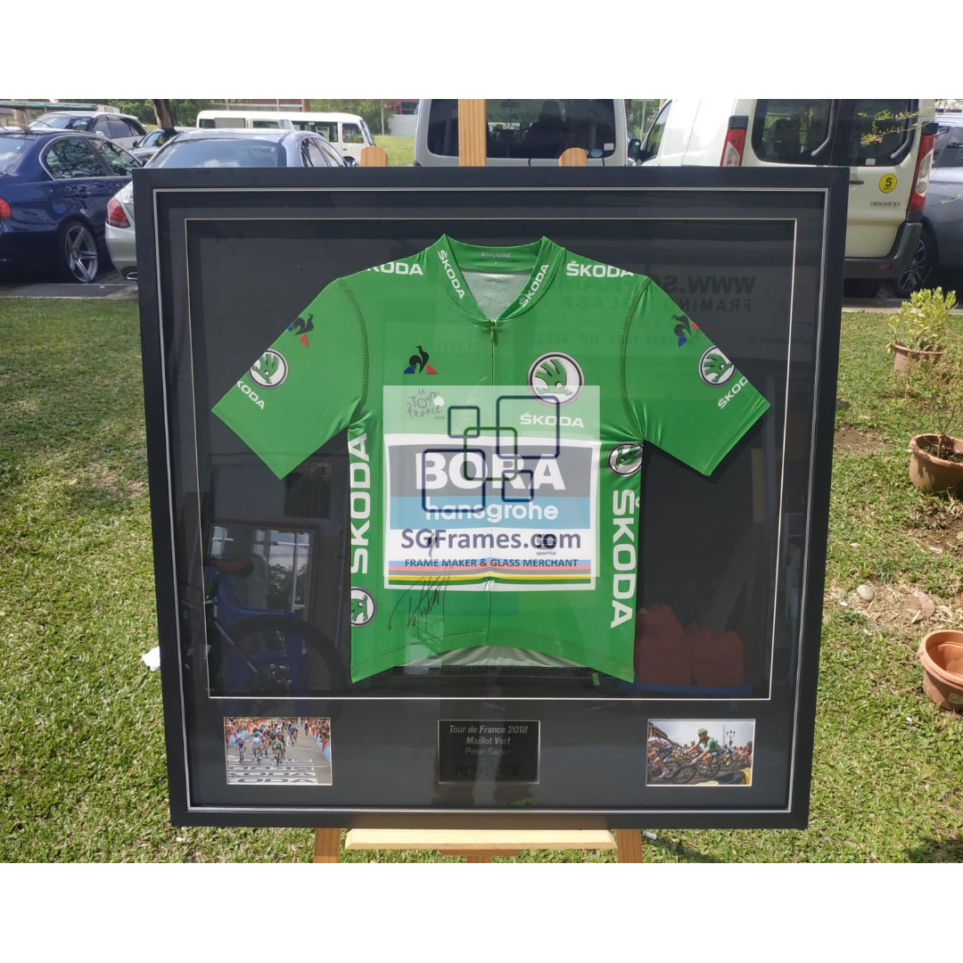 black jersey frame